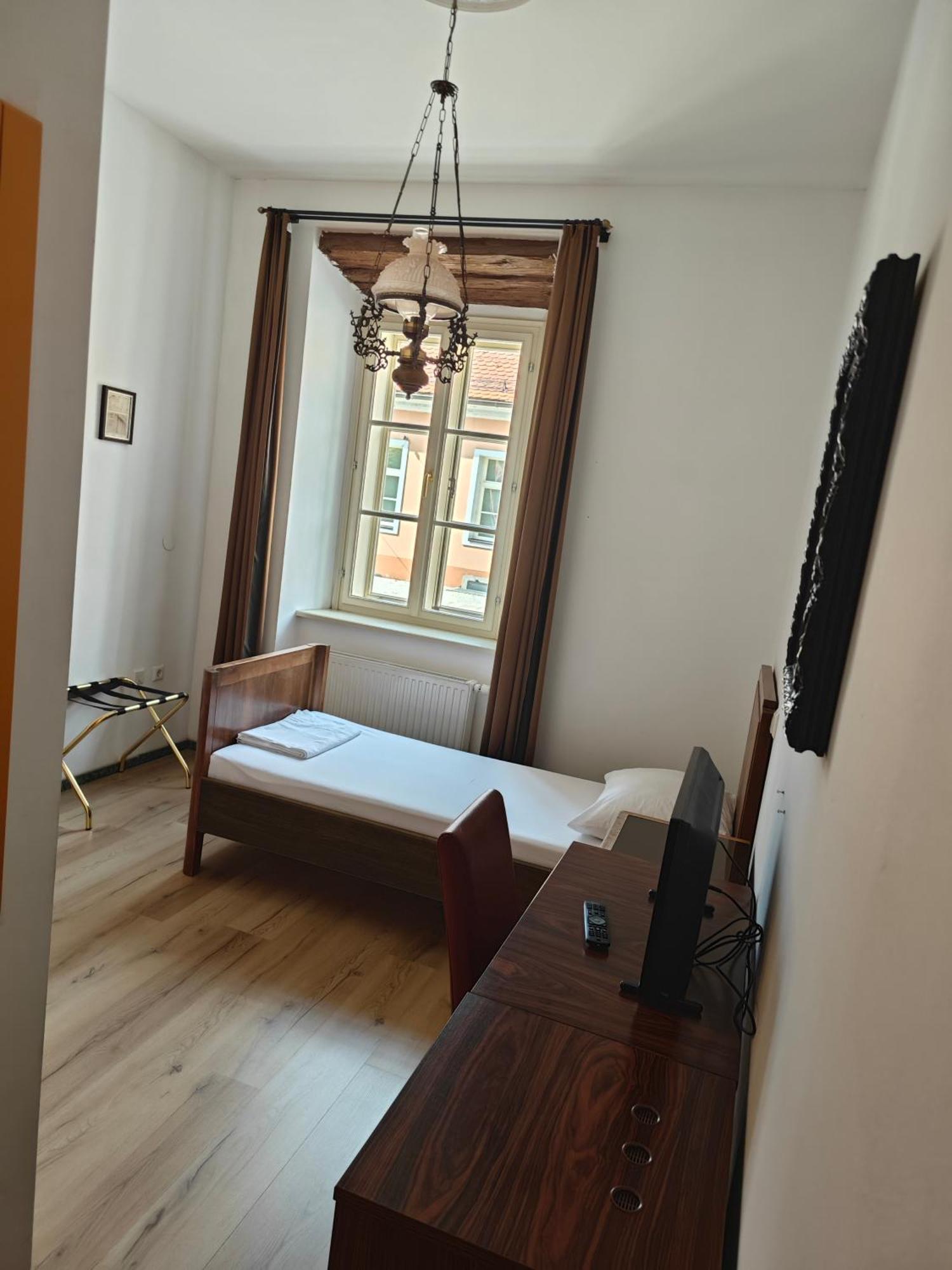 Hotel Park Птуй Экстерьер фото