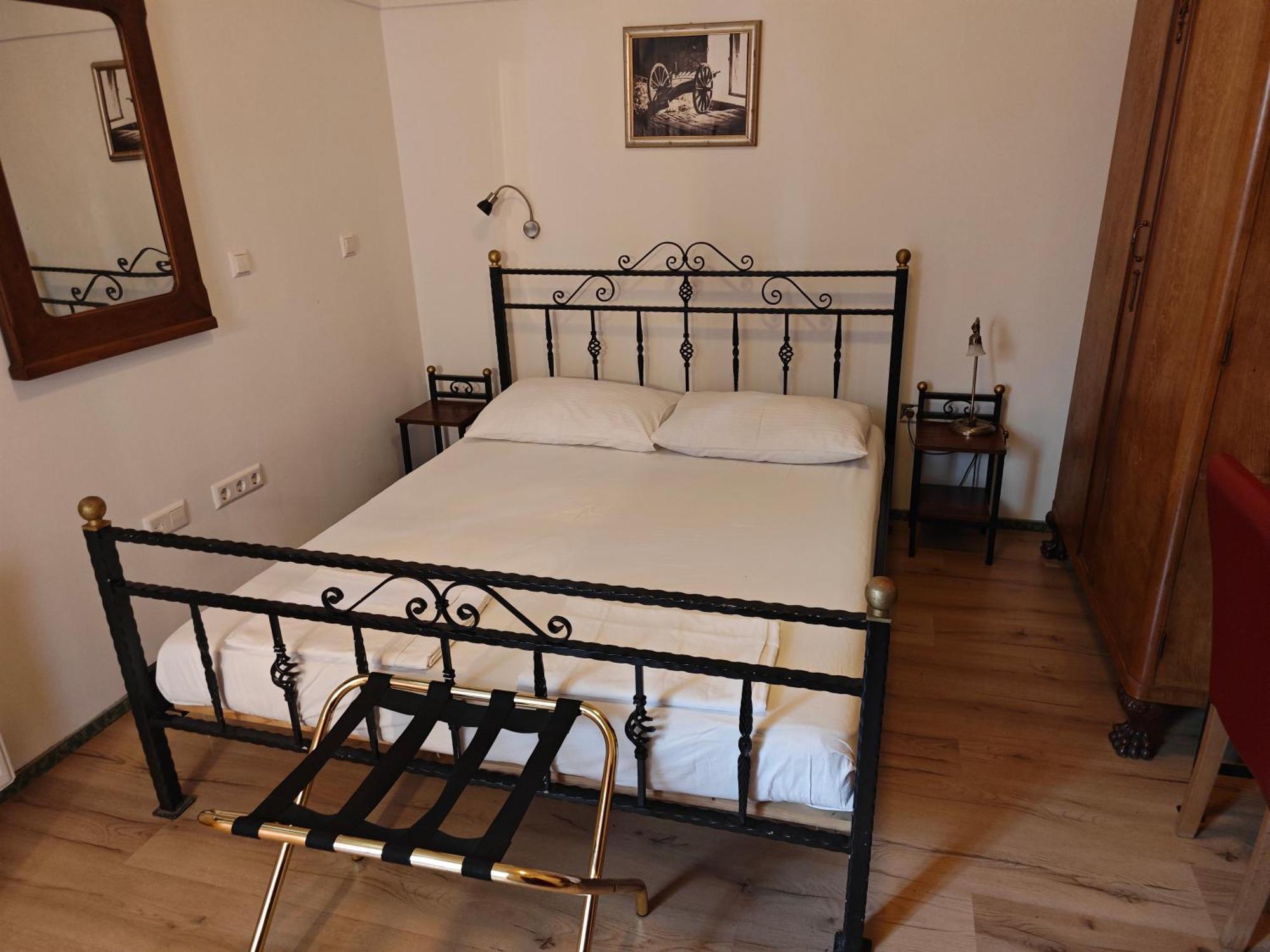 Hotel Park Птуй Экстерьер фото