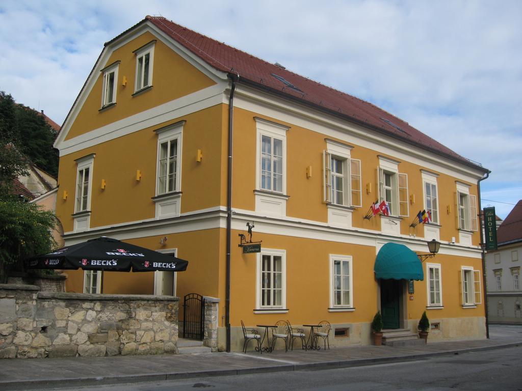 Hotel Park Птуй Экстерьер фото