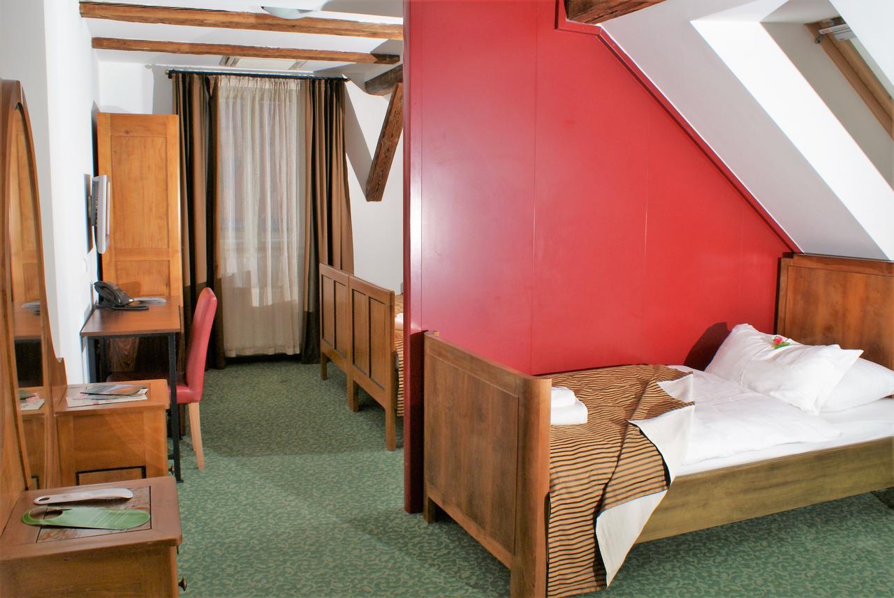 Hotel Park Птуй Экстерьер фото